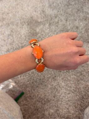 coral and gold stretch bracelet